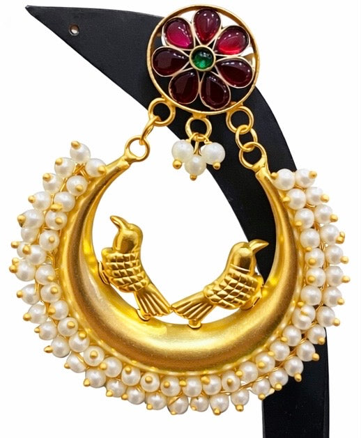 Gulnaar Crescent Bird Chandeliers