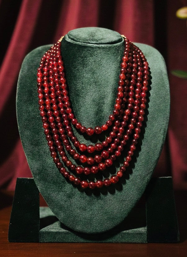 The Empress Maroon 5-Strand Glass Haar
