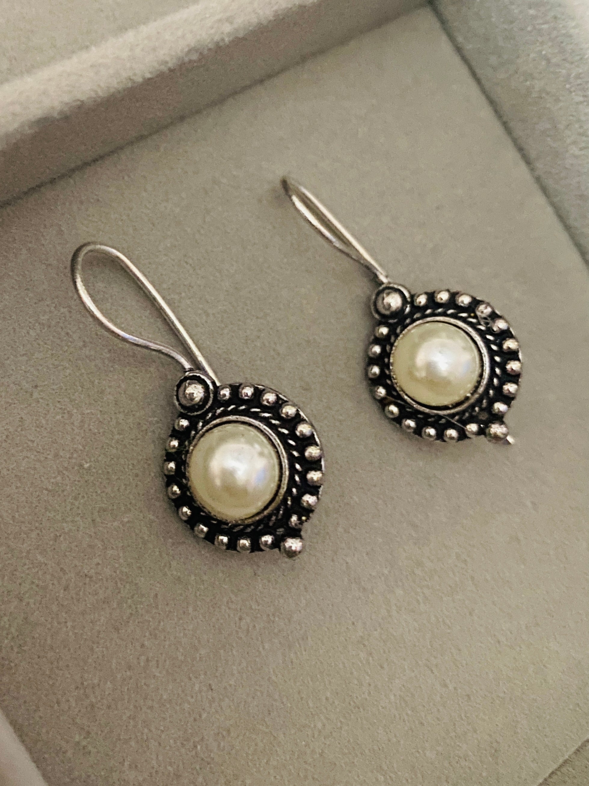 Classic Pearl Drop Earrings