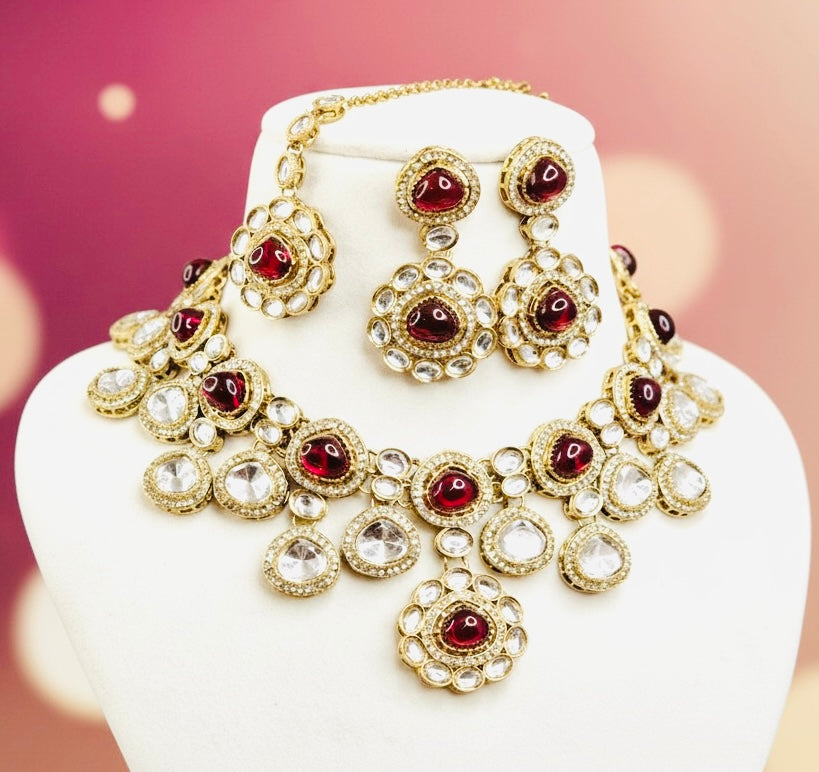 Maharani Ruby Kundan Set with Maang Tikka
