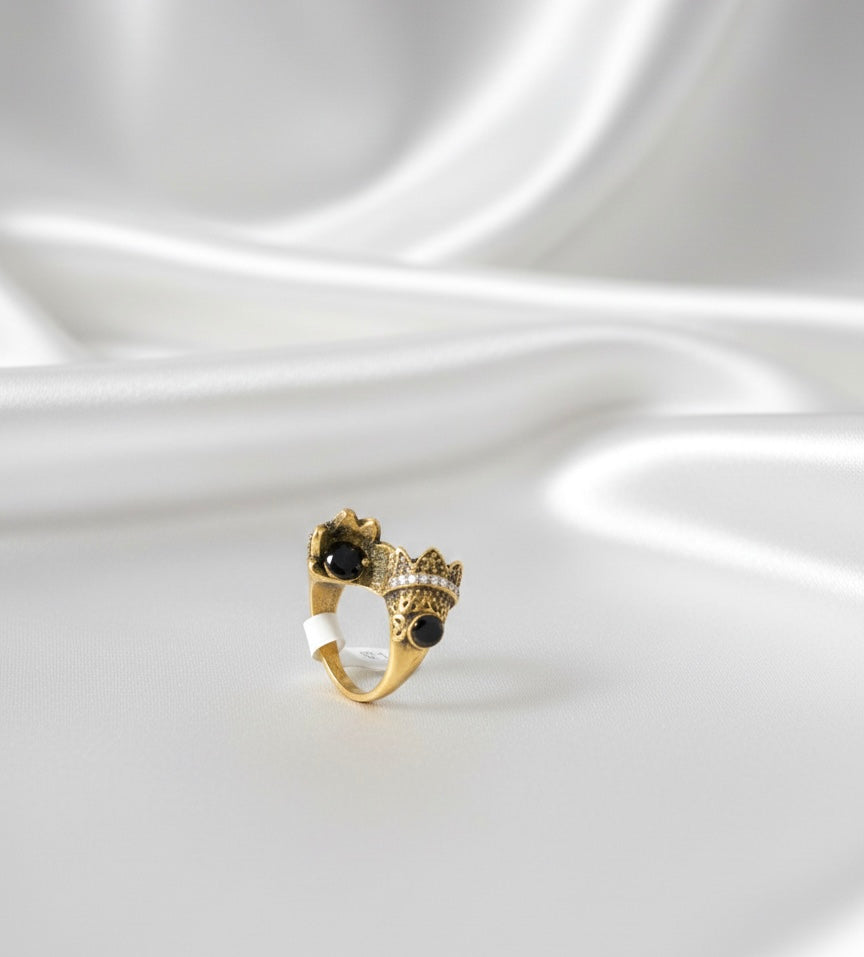 Imperial Crown Statement Ring – Vintage Gold & Onyx