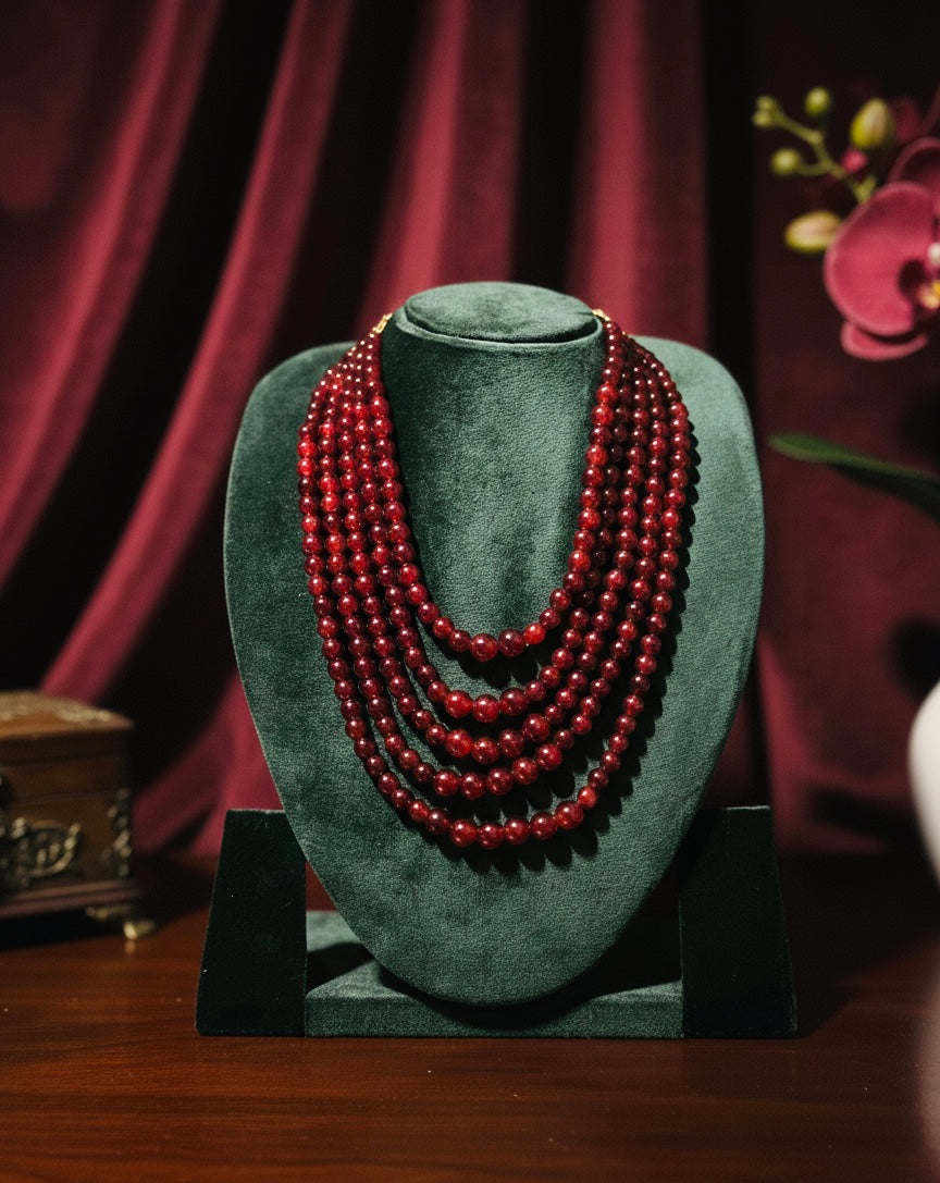 The Empress Maroon 5-Strand Glass Haar