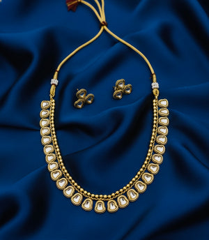 Swarna Hridaya Kundan Necklace Set