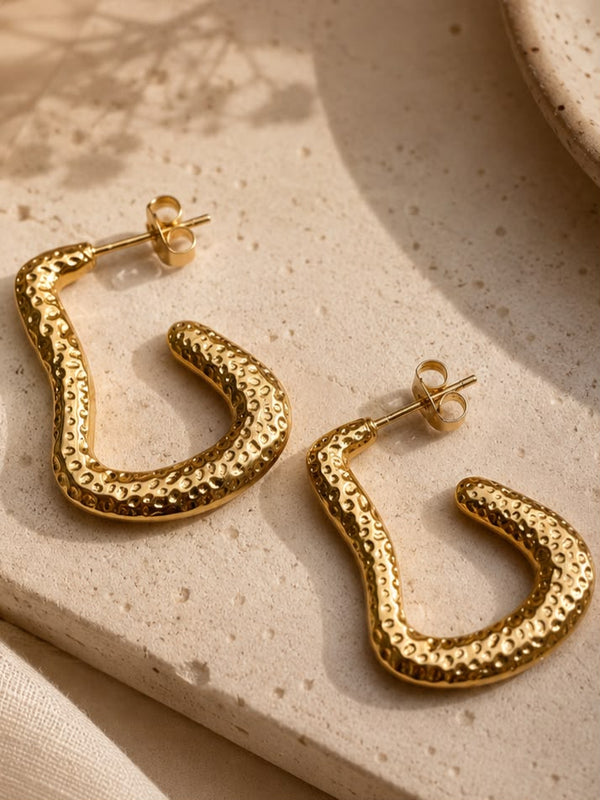 Aurora hammered gold anti-tarnish hoop earrings